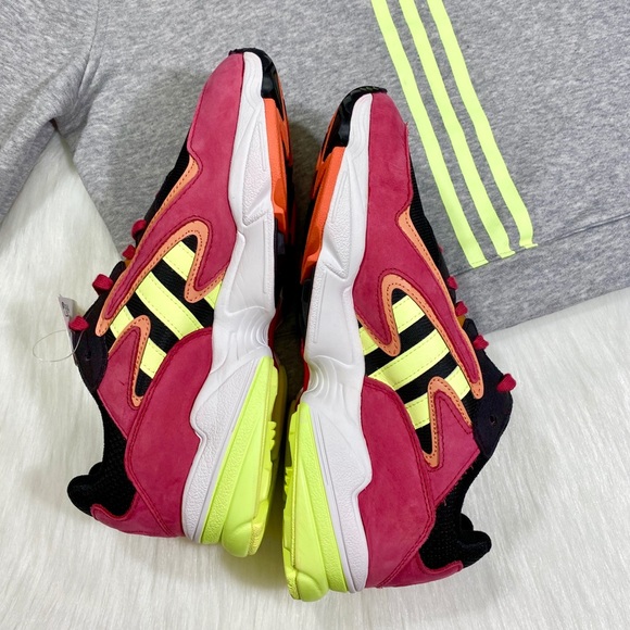 Womens Adidas Sneakers Shoes Yung 96 Neon Black - Picture 8 of 12